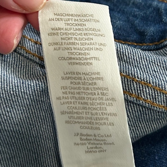 Boden. The Cavendish Girlfriend Striped Jeans. Women’s size 8. - Picture 12 of 13